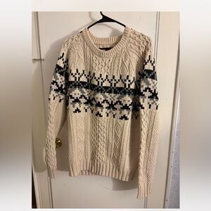 L.L. Bean Men's Cream and Black Knit Sweater